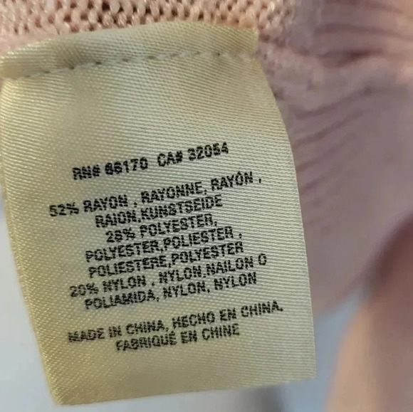 Anthropologie Moth Off Shoulder Super Soft Pink Sweater(XS) - Picture 8 of 11